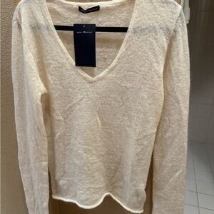 Brandy Melville Soft Cream Knit Sweater